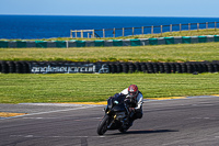 anglesey-no-limits-trackday;anglesey-photographs;anglesey-trackday-photographs;enduro-digital-images;event-digital-images;eventdigitalimages;no-limits-trackdays;peter-wileman-photography;racing-digital-images;trac-mon;trackday-digital-images;trackday-photos;ty-croes